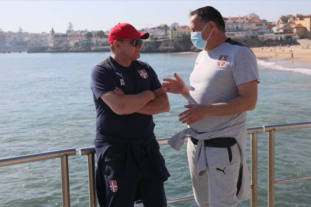 fudbalska reprezentacija Srbije u Lisabonu  18.jpg