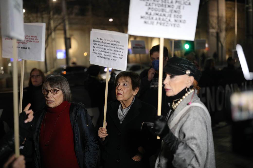 protest murali moraju da padnu 6.jpg