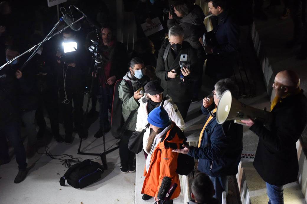 protest mural mora pasti 12.jpg