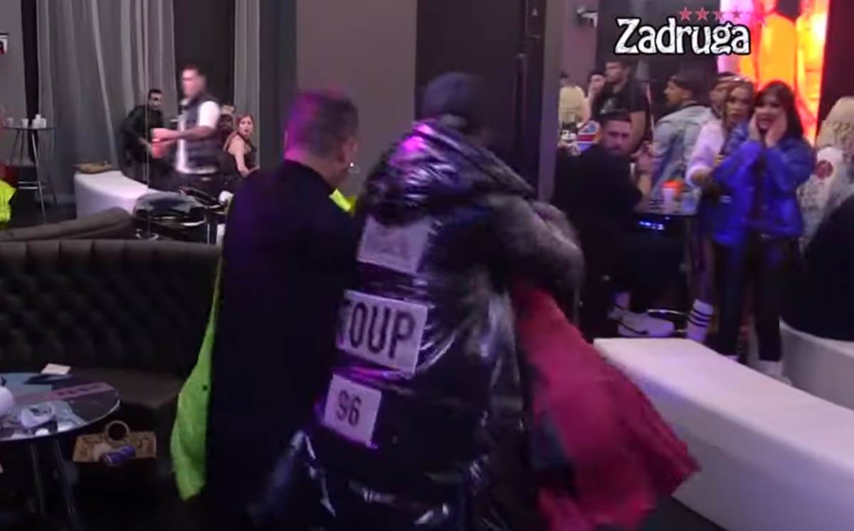 Makljaža u Zadruzi između Miljane i Tare