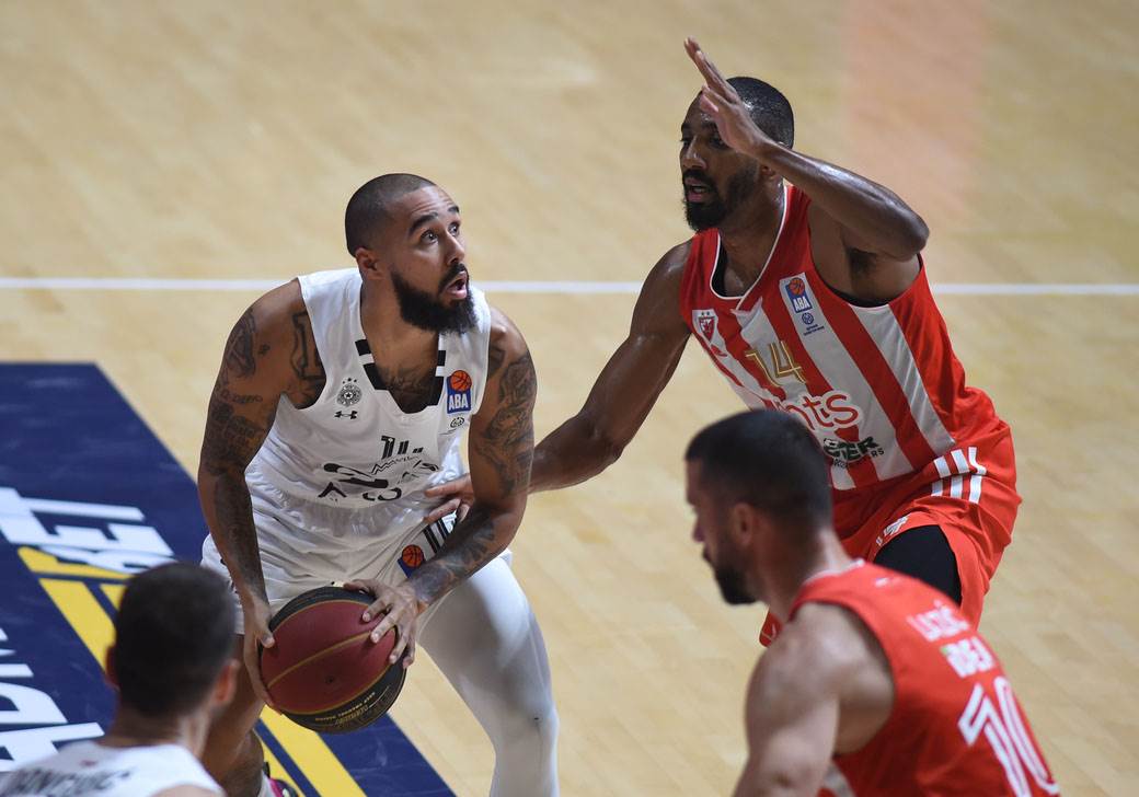 crvena zvezda partizan 1.jpg