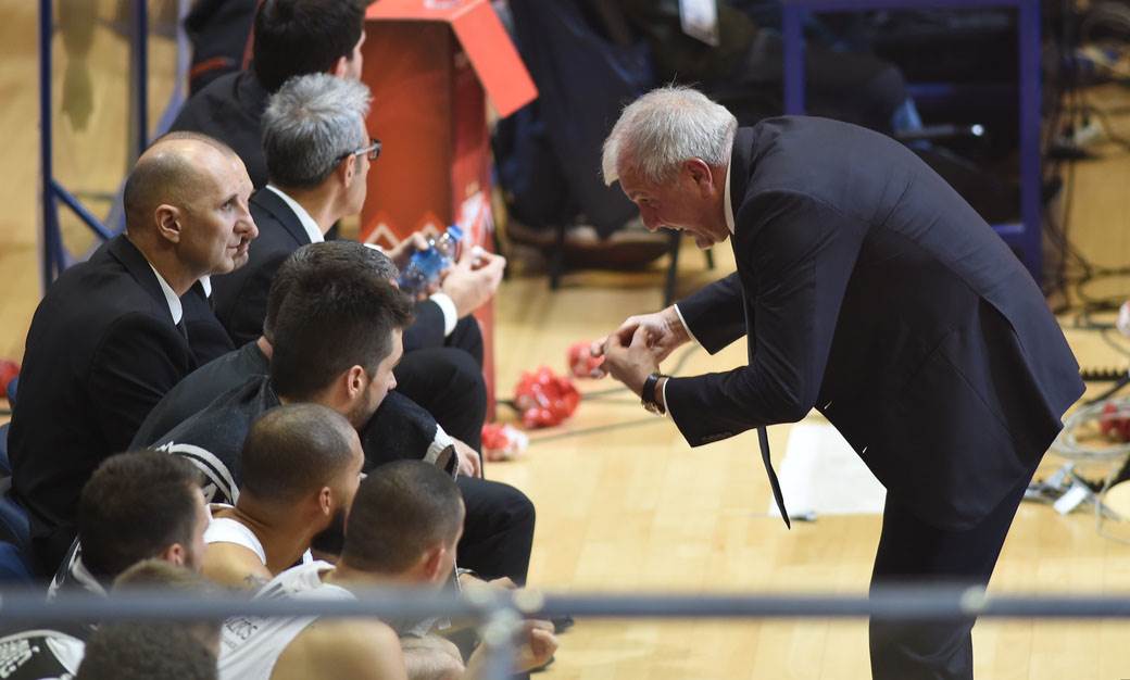 crvena zvezda partizan 12.jpg