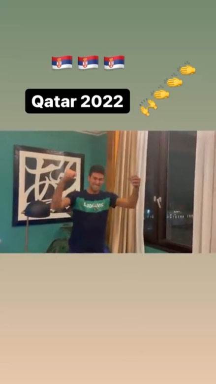 novak đoković proslava pobede fudbalere srbije 6.jpg