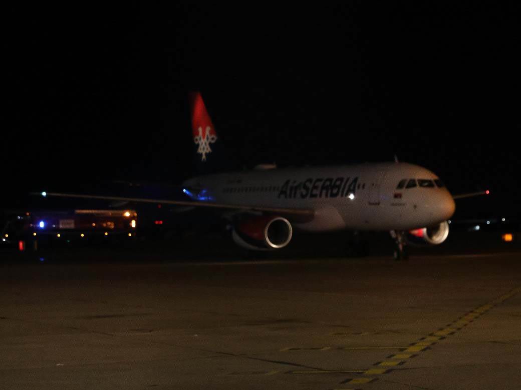 Dolazak reprezentacije, Avion (3).jpg