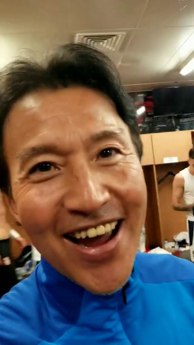 Slavlje u svlacionici (59).png