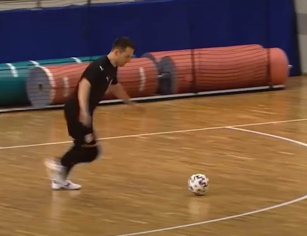 Golman reprezentacije Srbije dao gol preko celog terena