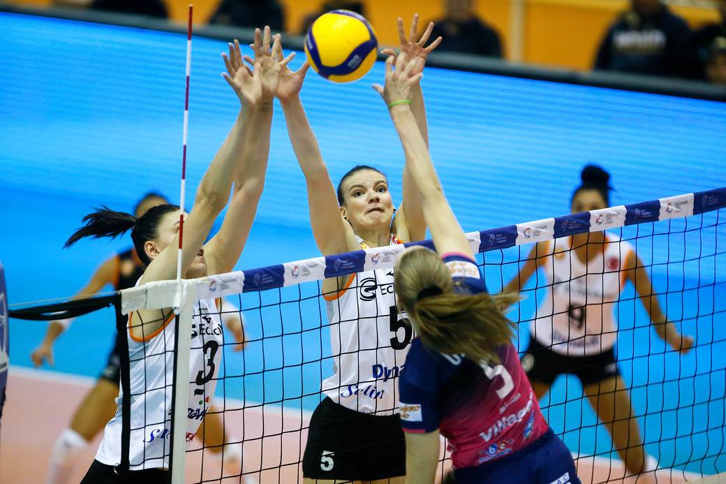 Železnicar Ezačibaši odbojka 19.jpg