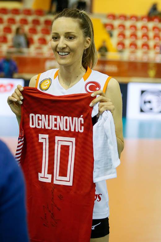 Železnicar Ezačibaši odbojka 26.jpg