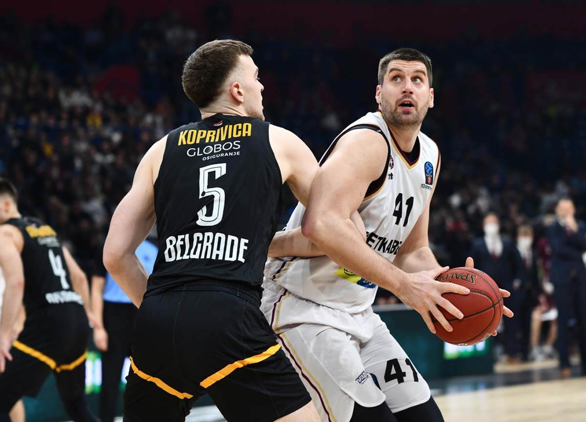 partizan, Lijetkabelis, košarka (3).jpg