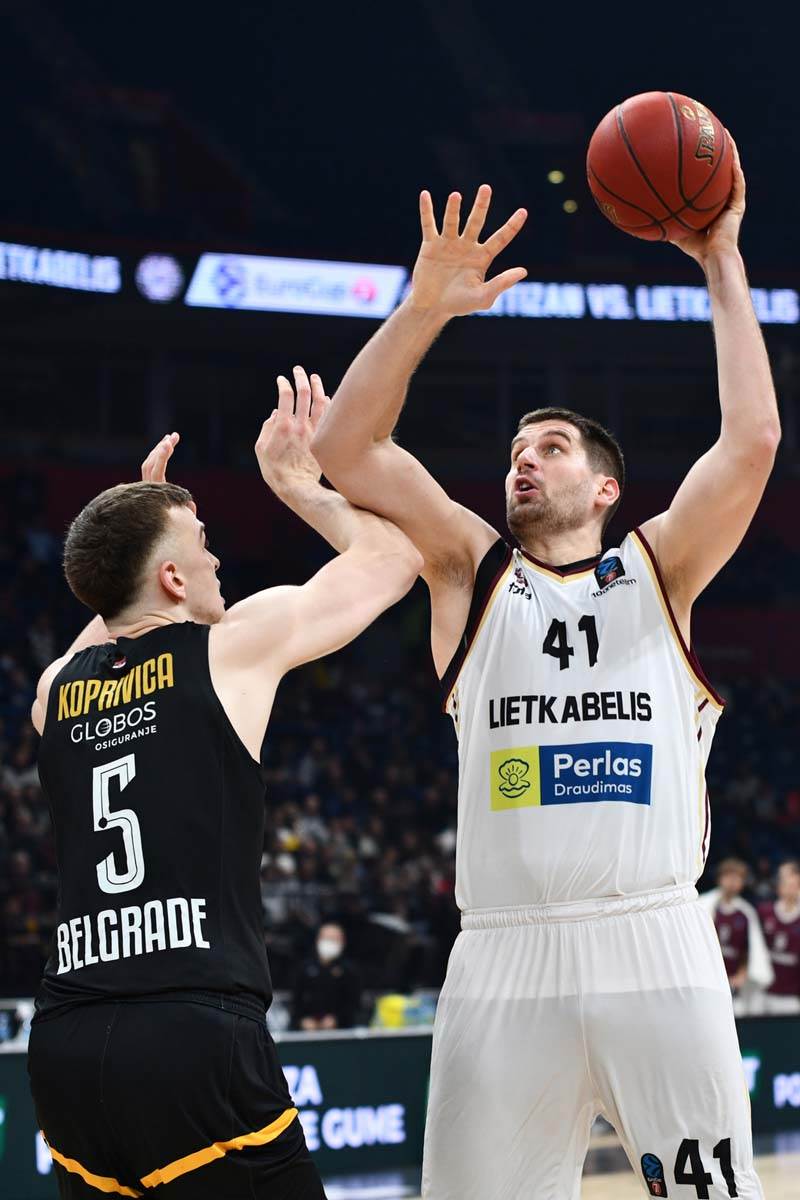 partizan, Lijetkabelis, košarka (4).jpg