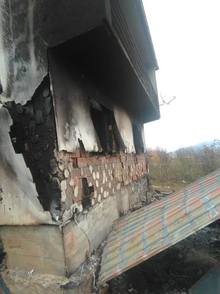 Izgorela kuća (5).jpg