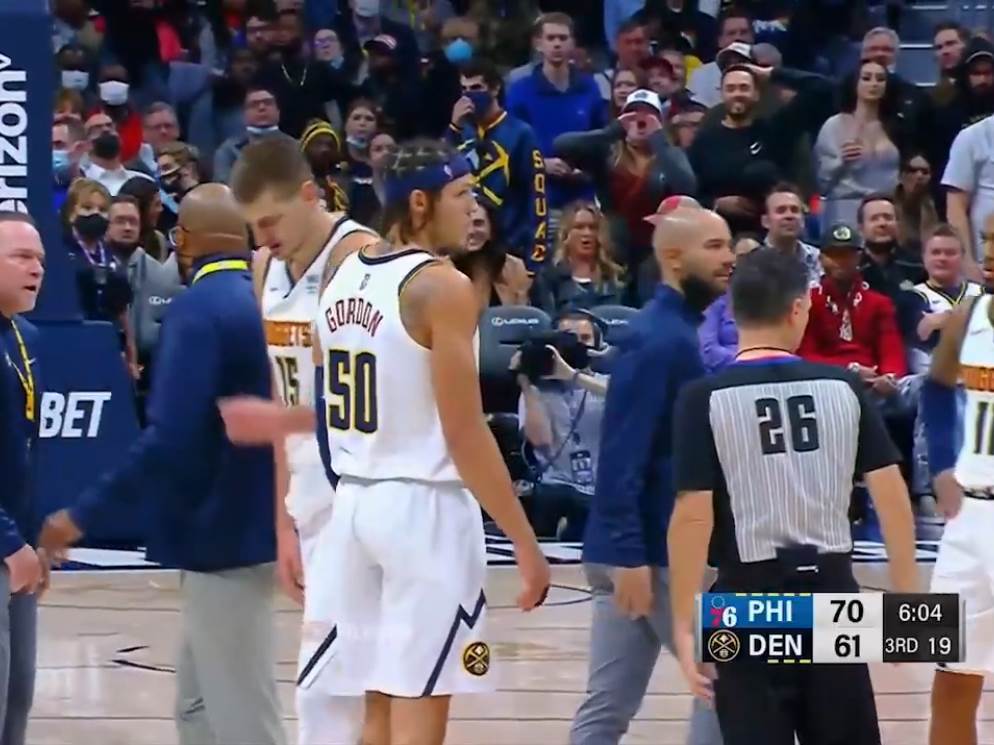 Nikola Jokić i trener Majkl Meloun