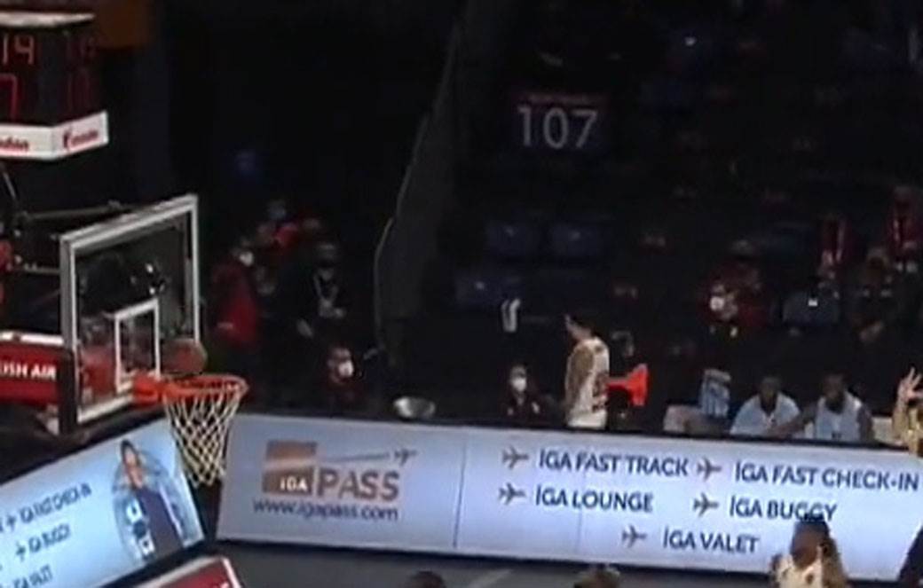 Majk Džejms i Mitrović 6.jpg