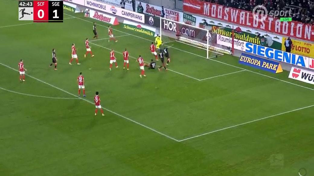 gol Filip Kostić - Ajntraht .jpg4.jpg
