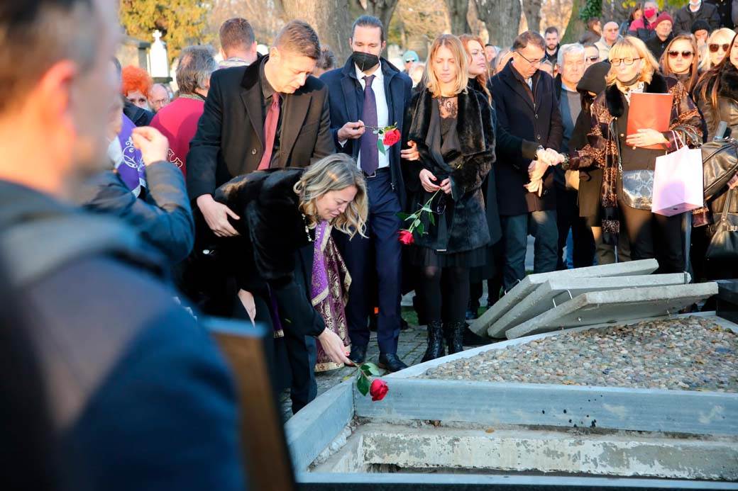 Merima sahrana  (6).jpg