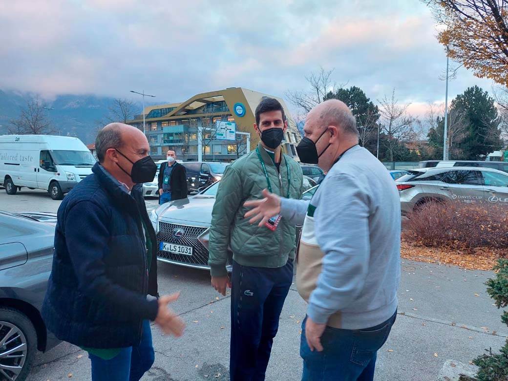 Novak Đoković u boj krenite junaci svi