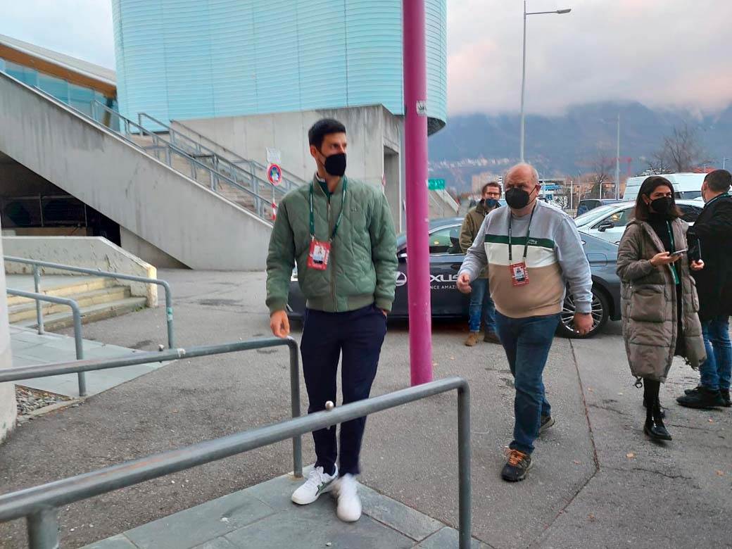 Novak Đoković u boj krenite junaci svi