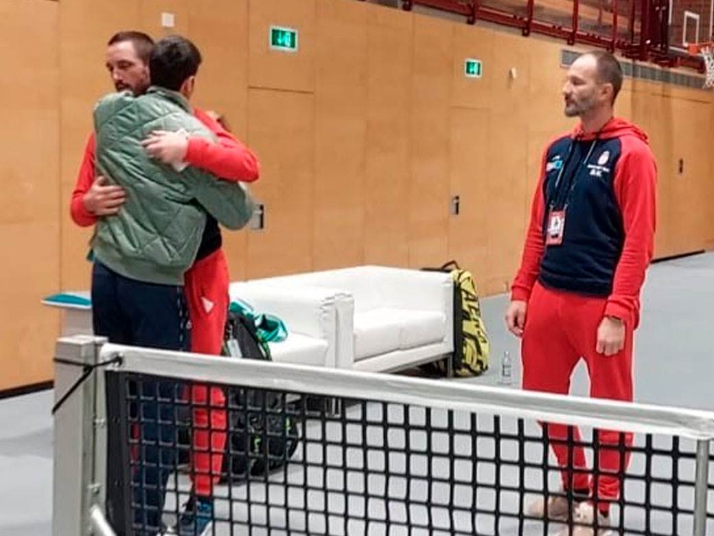 Novak Đoković u boj krenite junaci svi