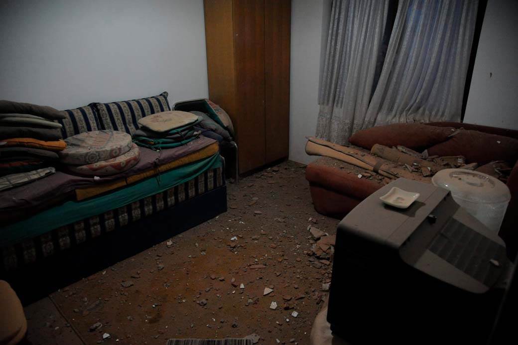 Geler pogodio kuću leštane eksplozija (9).jpg