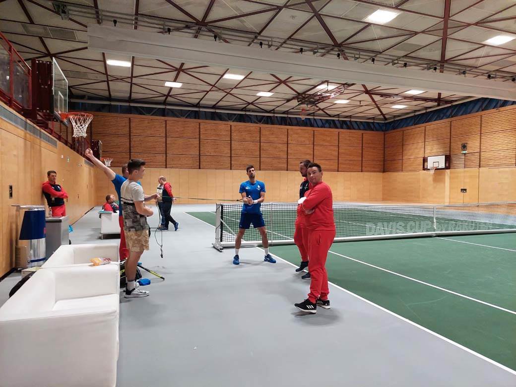 Novak Đoković trening (1).jpg