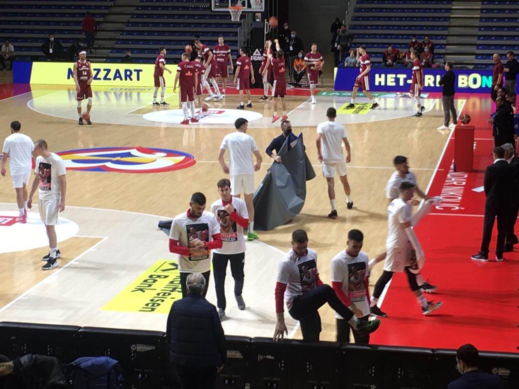 podrša za Jelovca Srbija Letonija 3.jpg