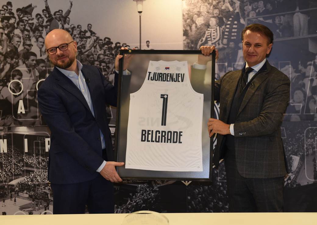 Partizan, Potpisivanje ugovora (8).jpg