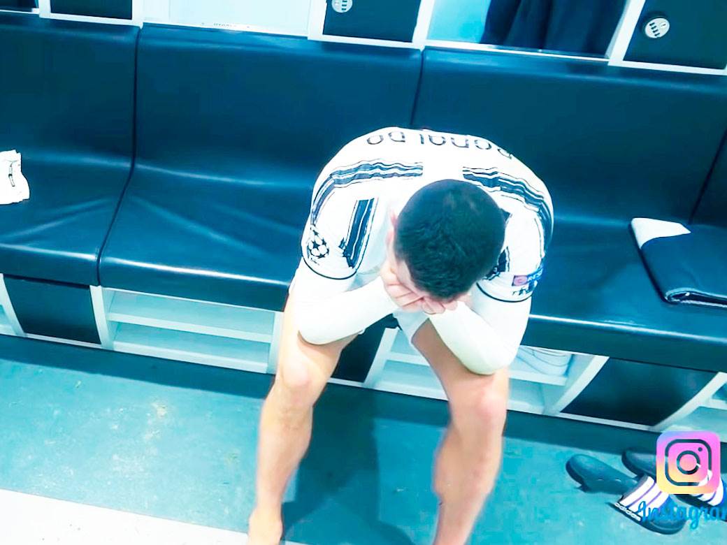 Ronaldo plače 2.jpg