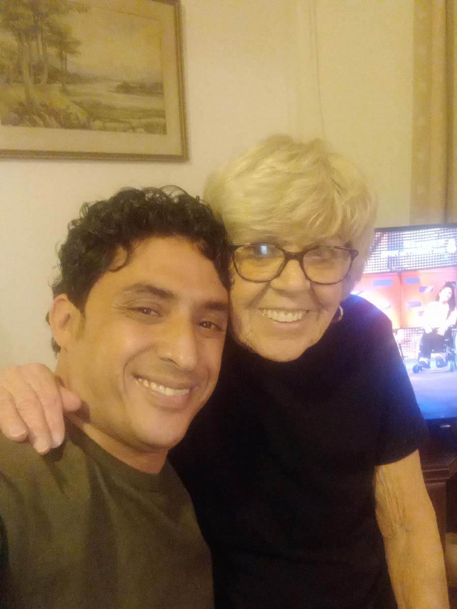 baba i mladić se udali.jpg