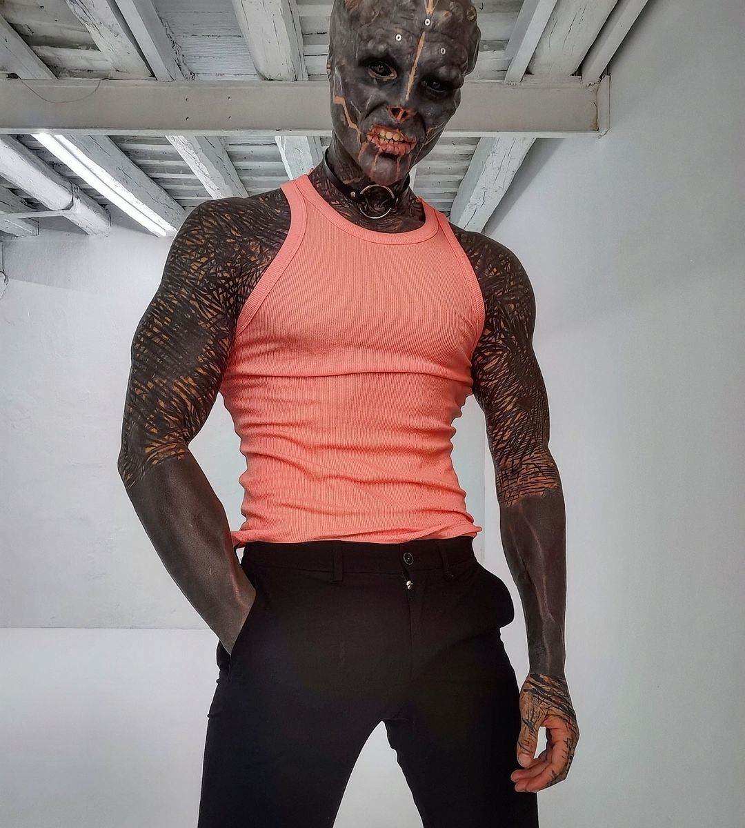 Black alien project (5).jpg