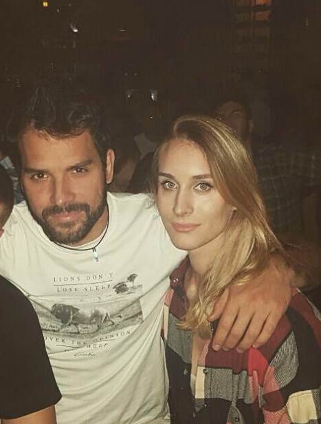 filip živojinović, sestra2.png