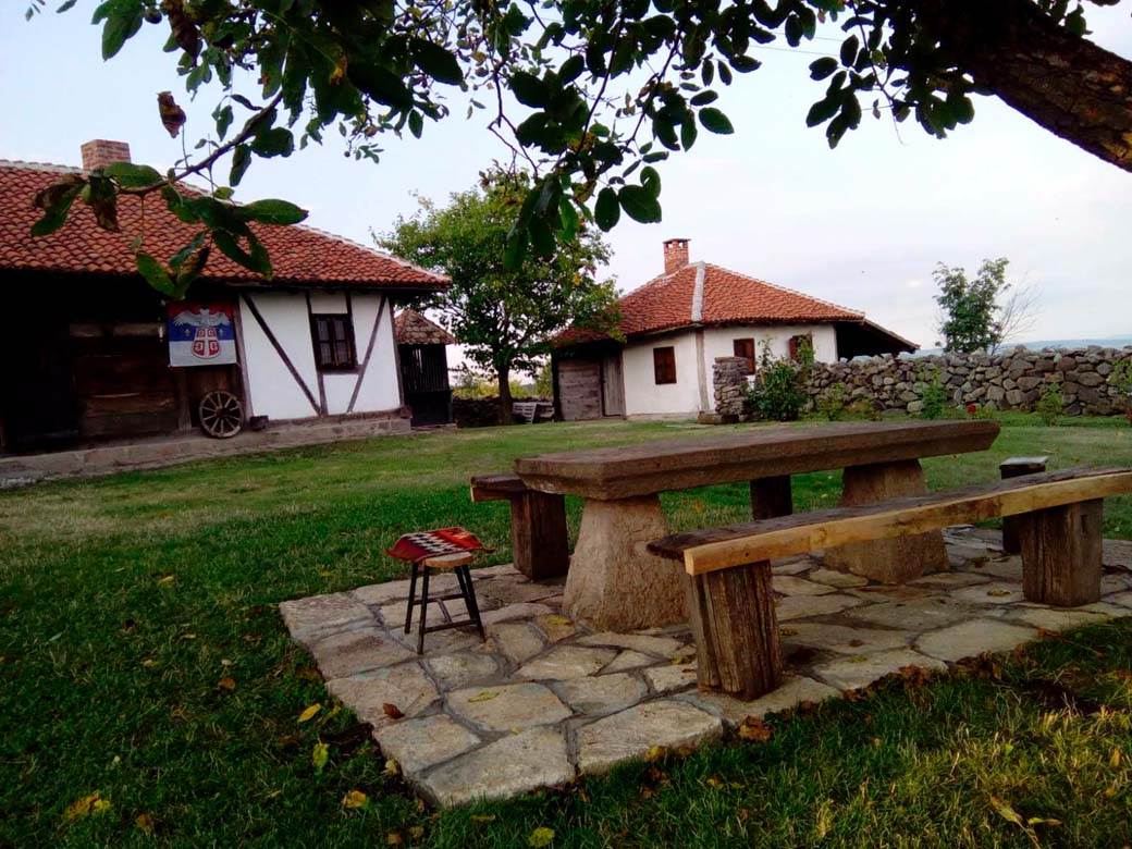 Kuća Milomira Branića (1).jpg