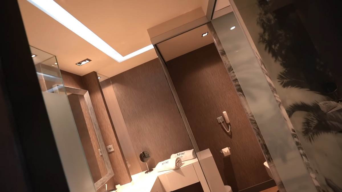 Mesijev Hotel, Španija (5).jpg