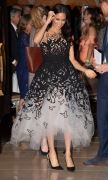 Megan Markl u haljini Oscar de la Renta sa pticama