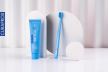 Editorial_Be_you_Blue_60ml_With_Toothbrush (2) (1).jpg