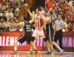 Košarkaši Crvene zvezde savladali Partizan na startu finalne serije plejofa domaće Superlige.