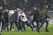 Navijači skidali igrače na Partizan - PAOK (FOTO i VIDEO)