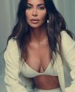 kim kardasijan u gacama nova linija skims rijaliti zvezda reklamira donji ves