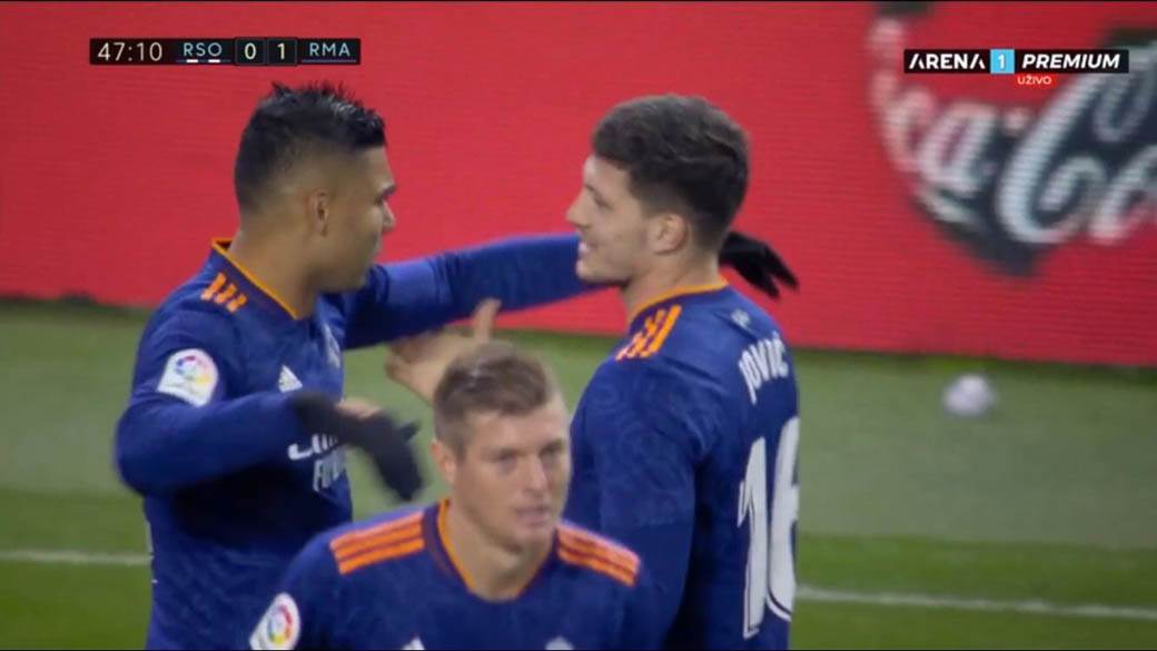 Luka Jović asistencija gol real 1.15.47.jpg