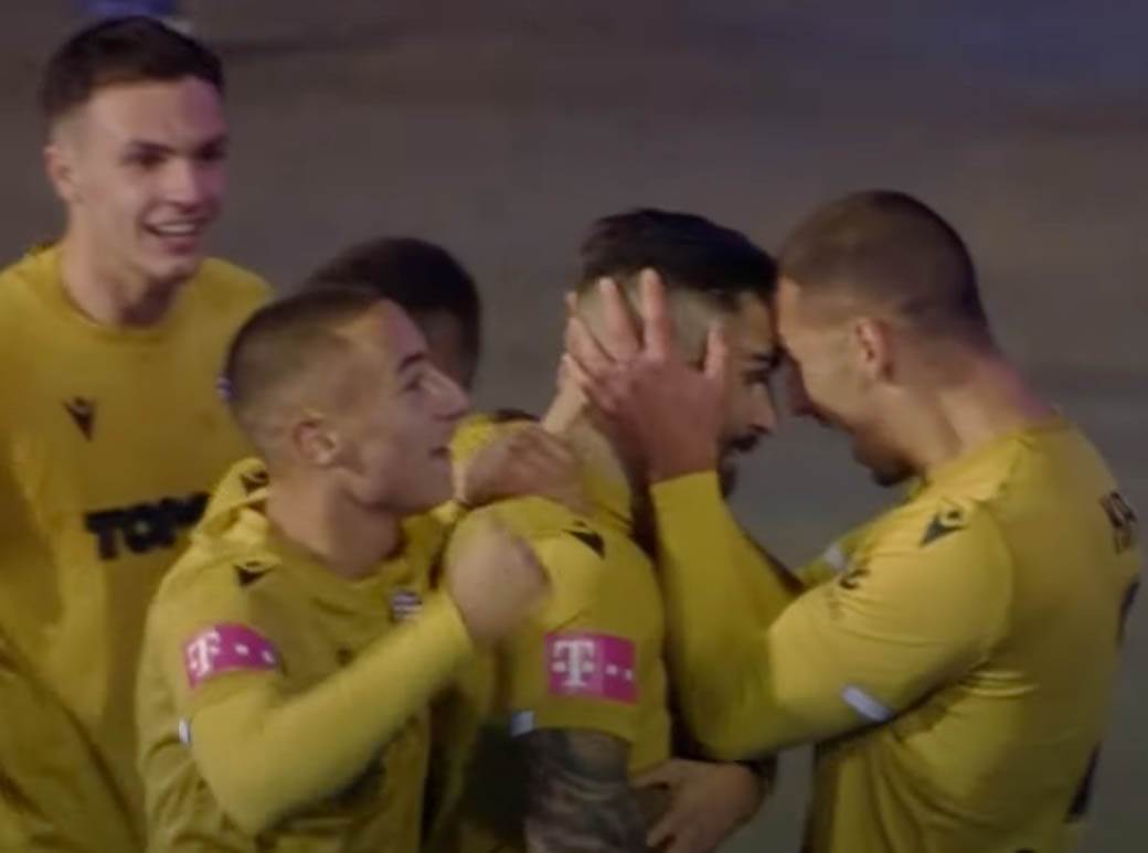 Marko Livaja gol 7.jpg