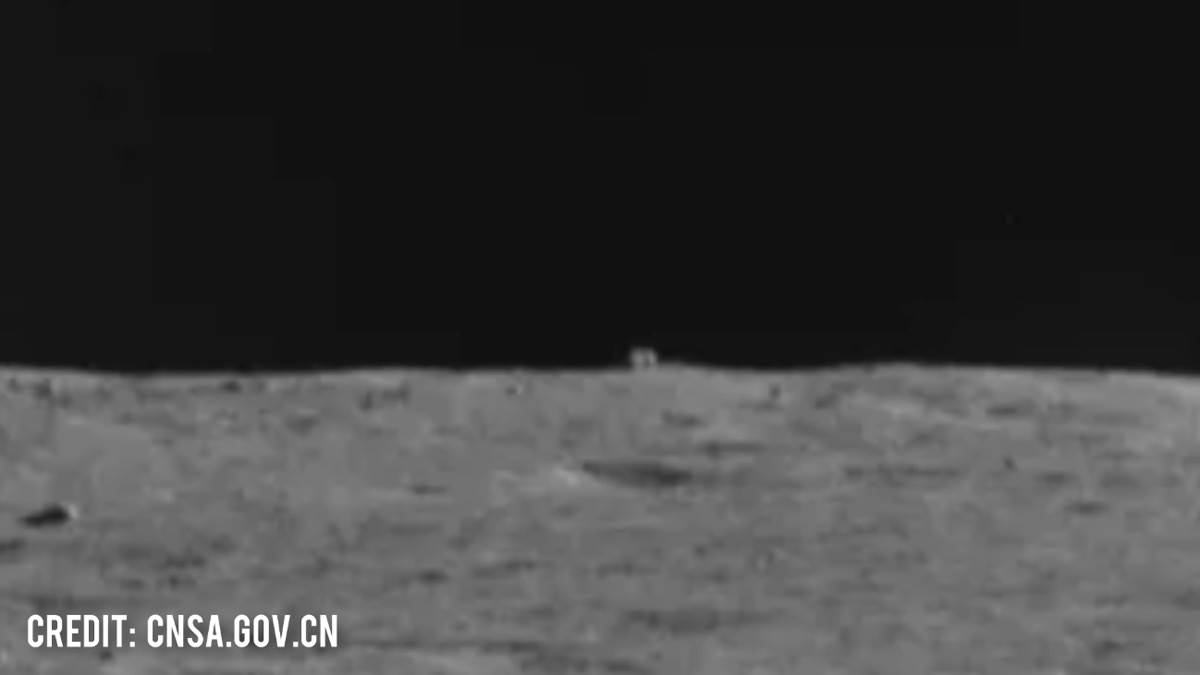 Kineski rover, površina Meseca (5).jpg