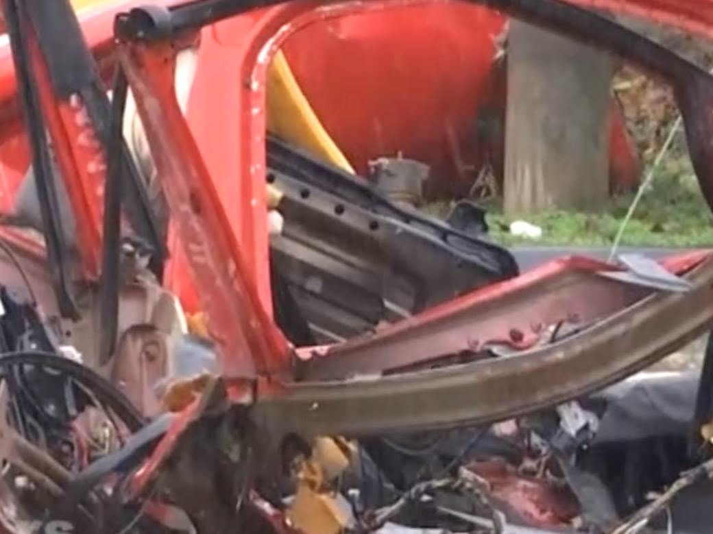 Jagodina eksplodirao auto 3.jpg