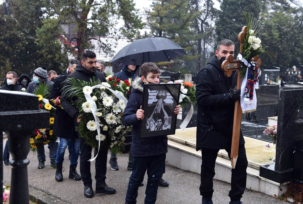 Sahrana Momčila Moce Vukotića  (10).jpg