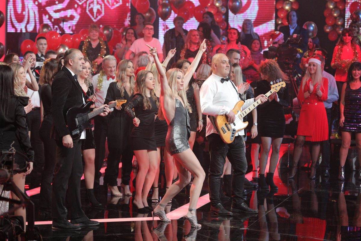 Rada Manojlović (11).jpg