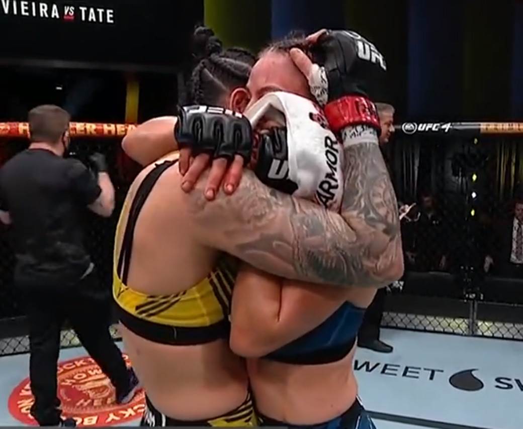 Miša Tejt i Ketlin Vijera (5).jpg