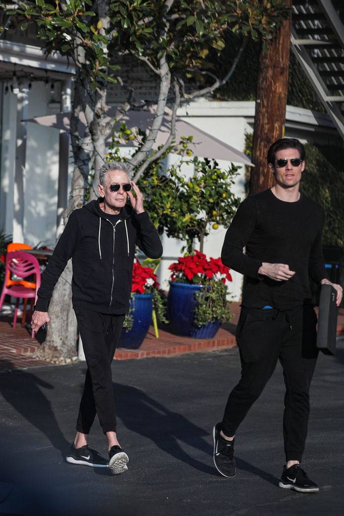 Kelvin klajn i mladi dečko (6).jpg