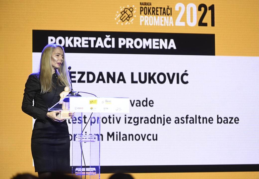Dodela nagrade_ Ženski solidarni front Zvezdana Luković.jpg