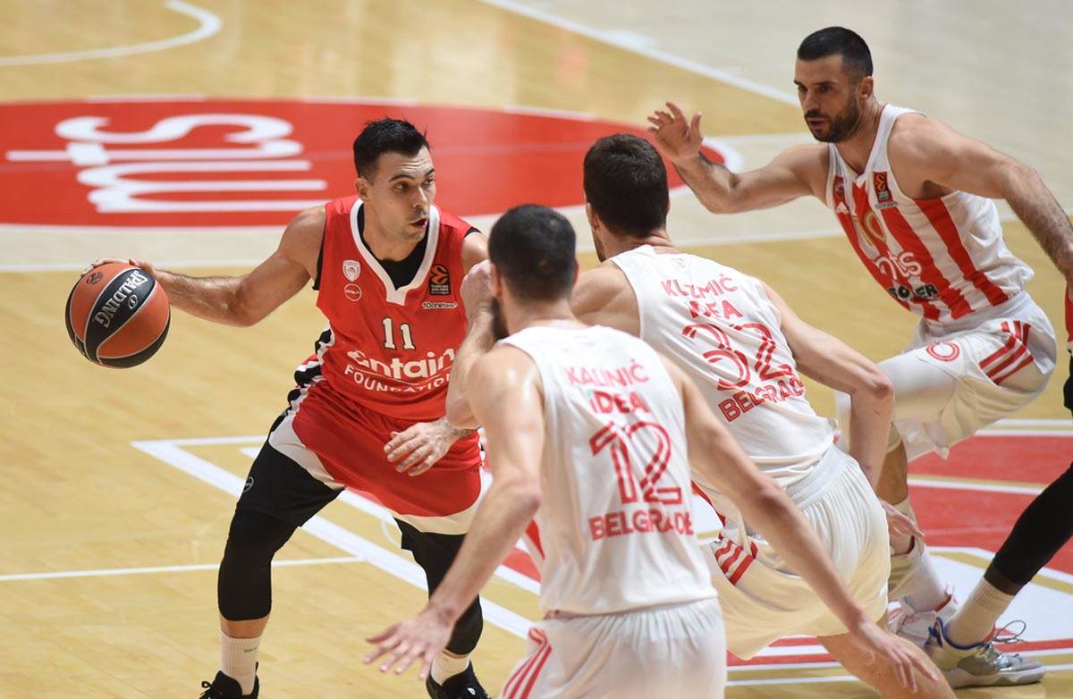 Crvena Zvezda, Olimpijakos (5).jpg