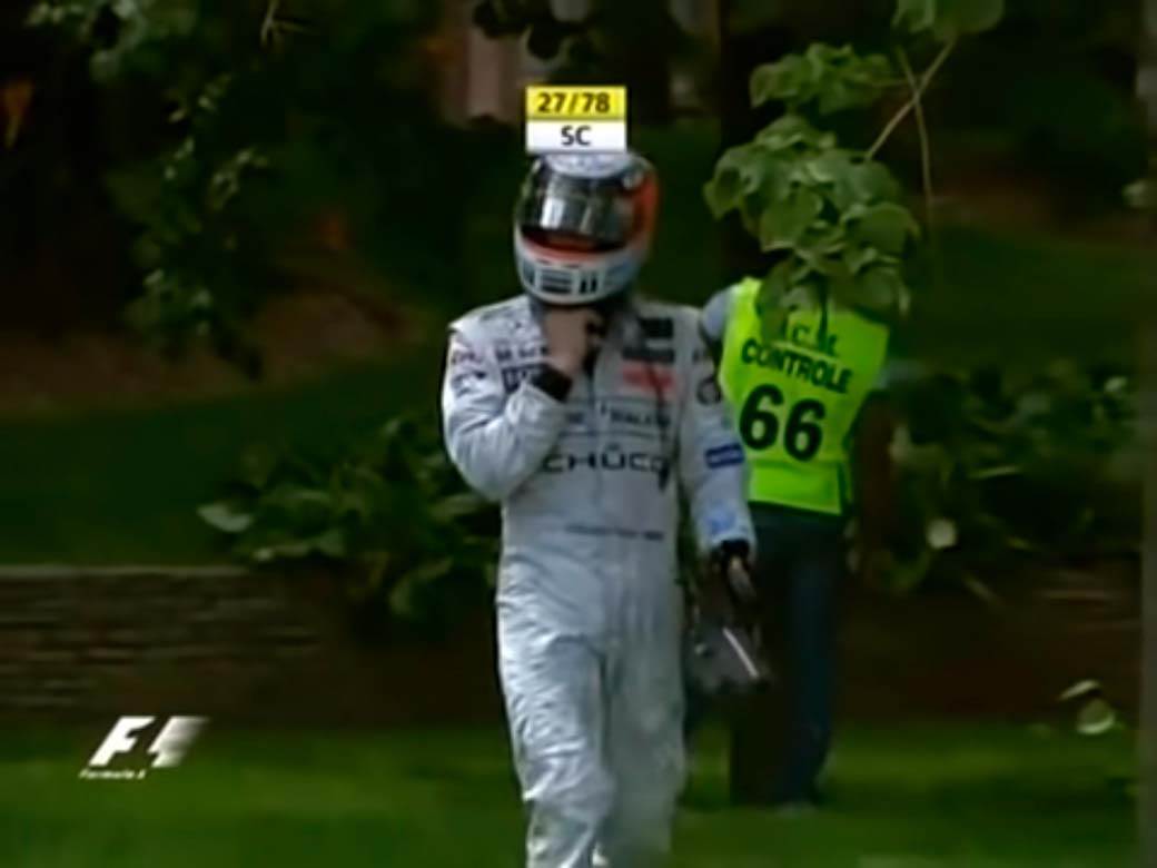 Kimi Raikonen ide posle sudara na jahtu (5).jpg