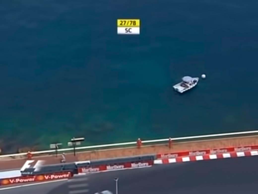 Kimi Raikonen ide posle sudara na jahtu (8).jpg