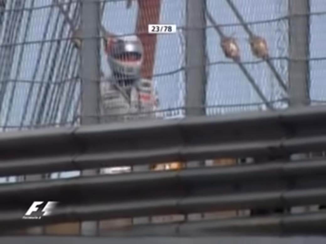 Kimi Raikonen ide posle sudara na jahtu (13).jpg